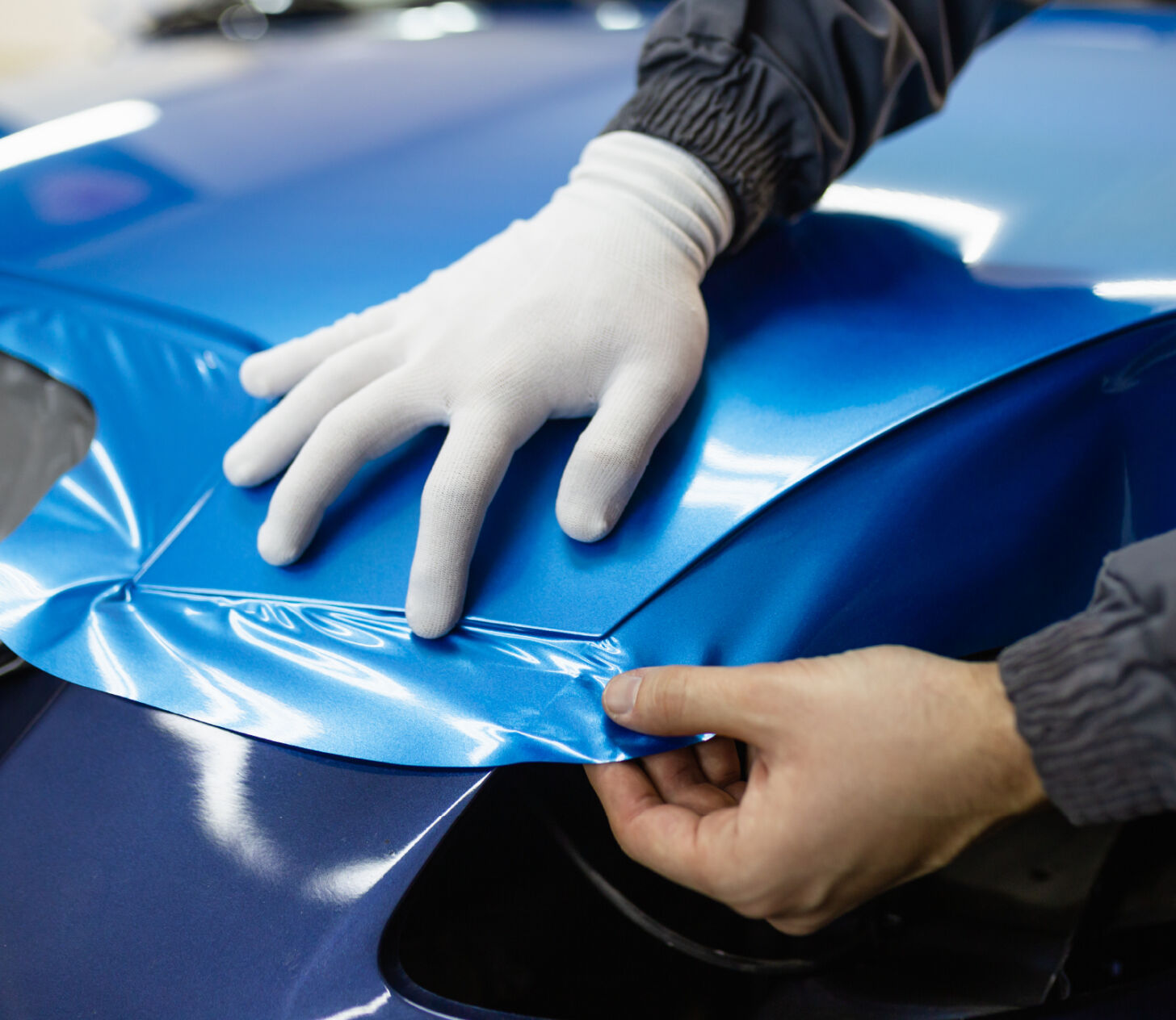 Vinyl livery wrapping